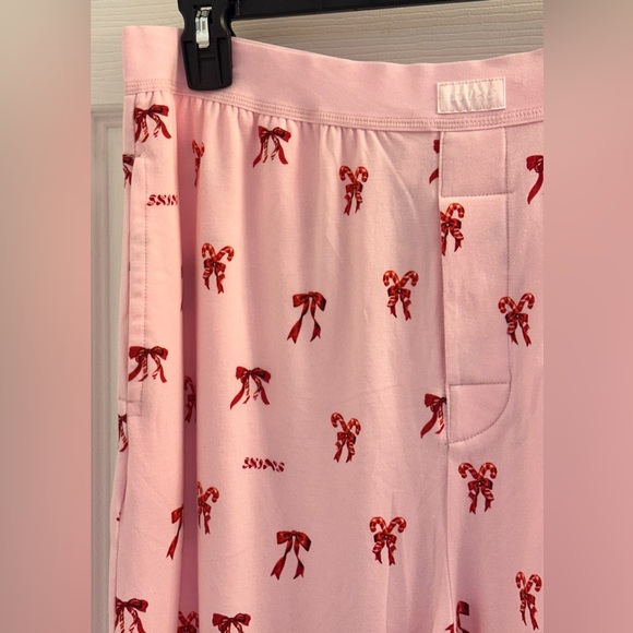 SKIMS Candy Bow Boyfriend Long Sleeve and Pant Set-Cherry Blossom size Medium - Picture 11 of 14